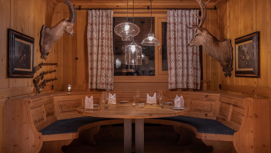 Jagdstube in Simons Alpenbrasserie - Silvretta Montafon | © Silvretta Montafon - Mara Baues Die Jagdstube in Simons Alpenbrasserie im Sporthotel Silvretta Montafon. | © Silvretta Montafon - Mara Baues